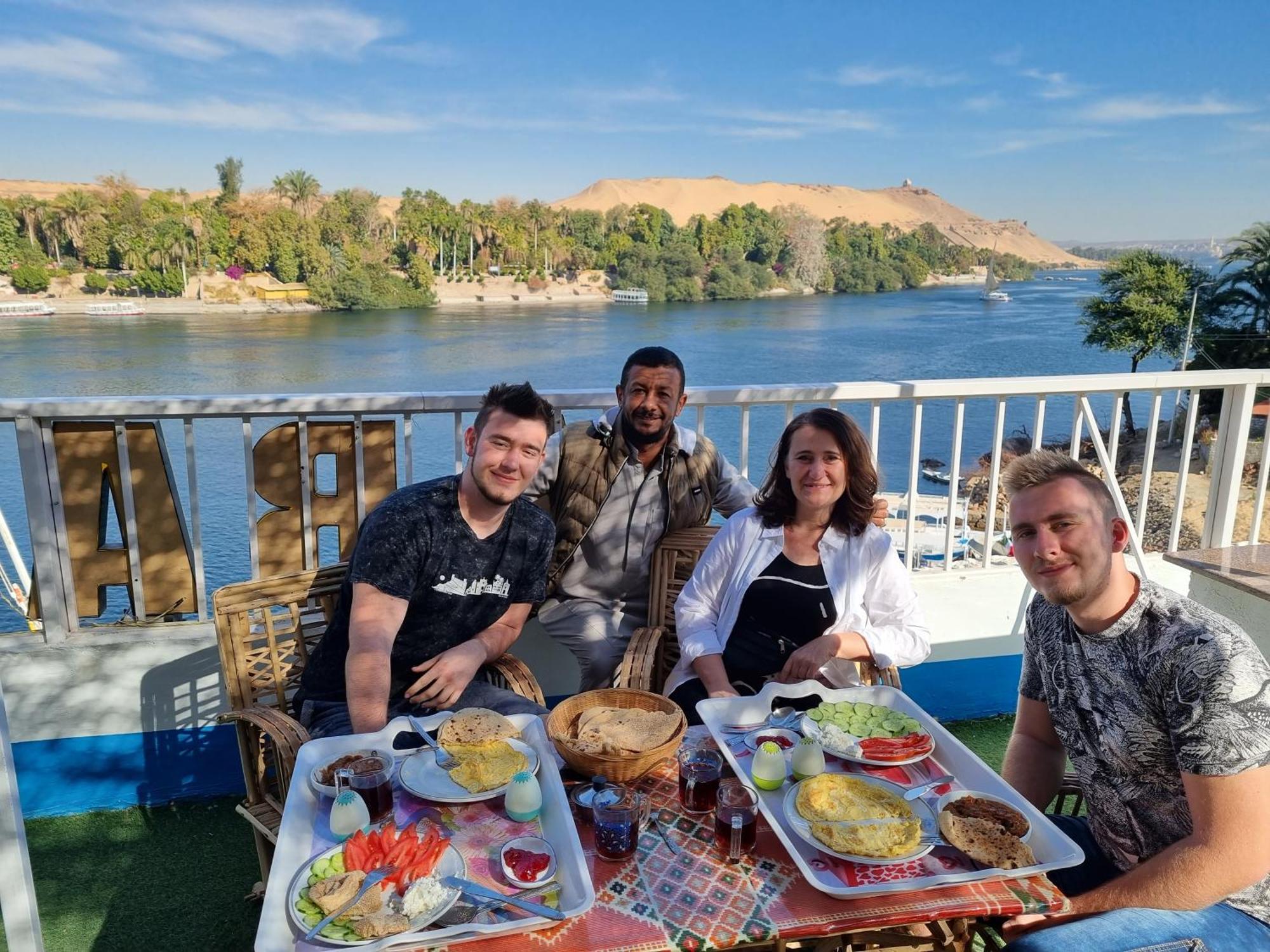 Abazido Nubian Guest House Aswan Exterior foto